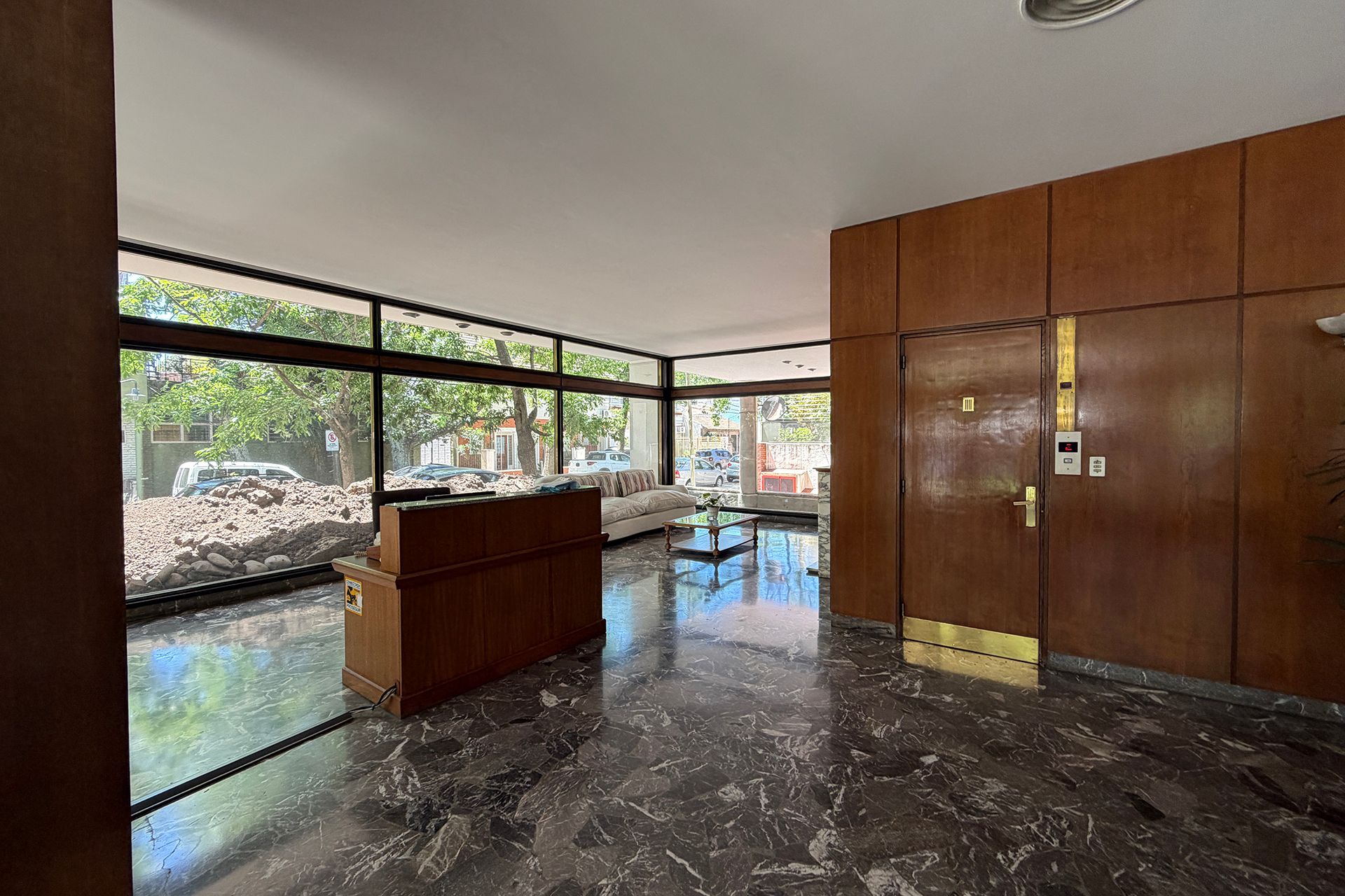 Venta Piso 5 Ambientes balcones 360 en Martínez