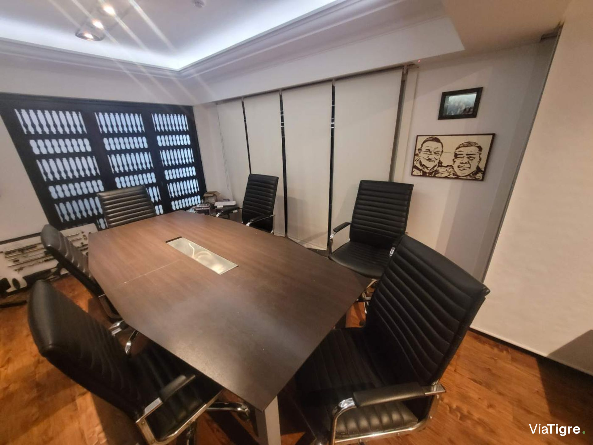 Venta oficina tipo casa con pileta, Martinez