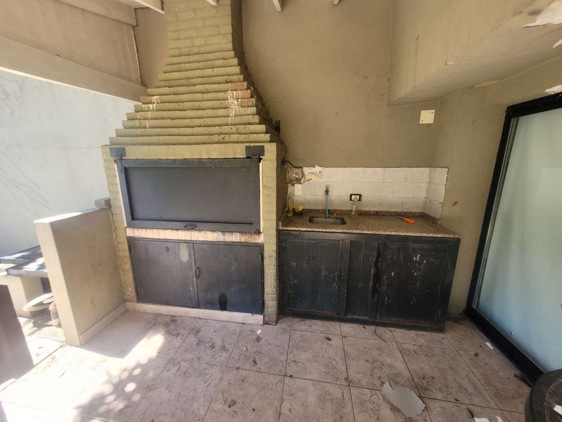 Venta casa con pileta, Martinez
