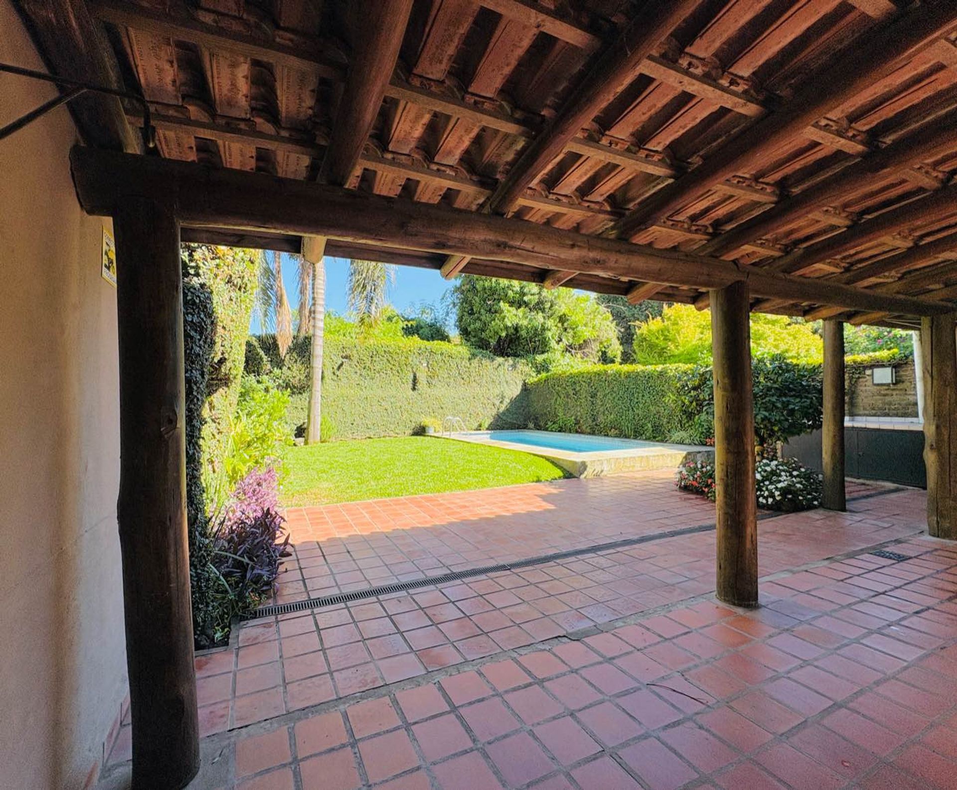 Casa En San Isidro, La Horqueta Parque Y Pileta