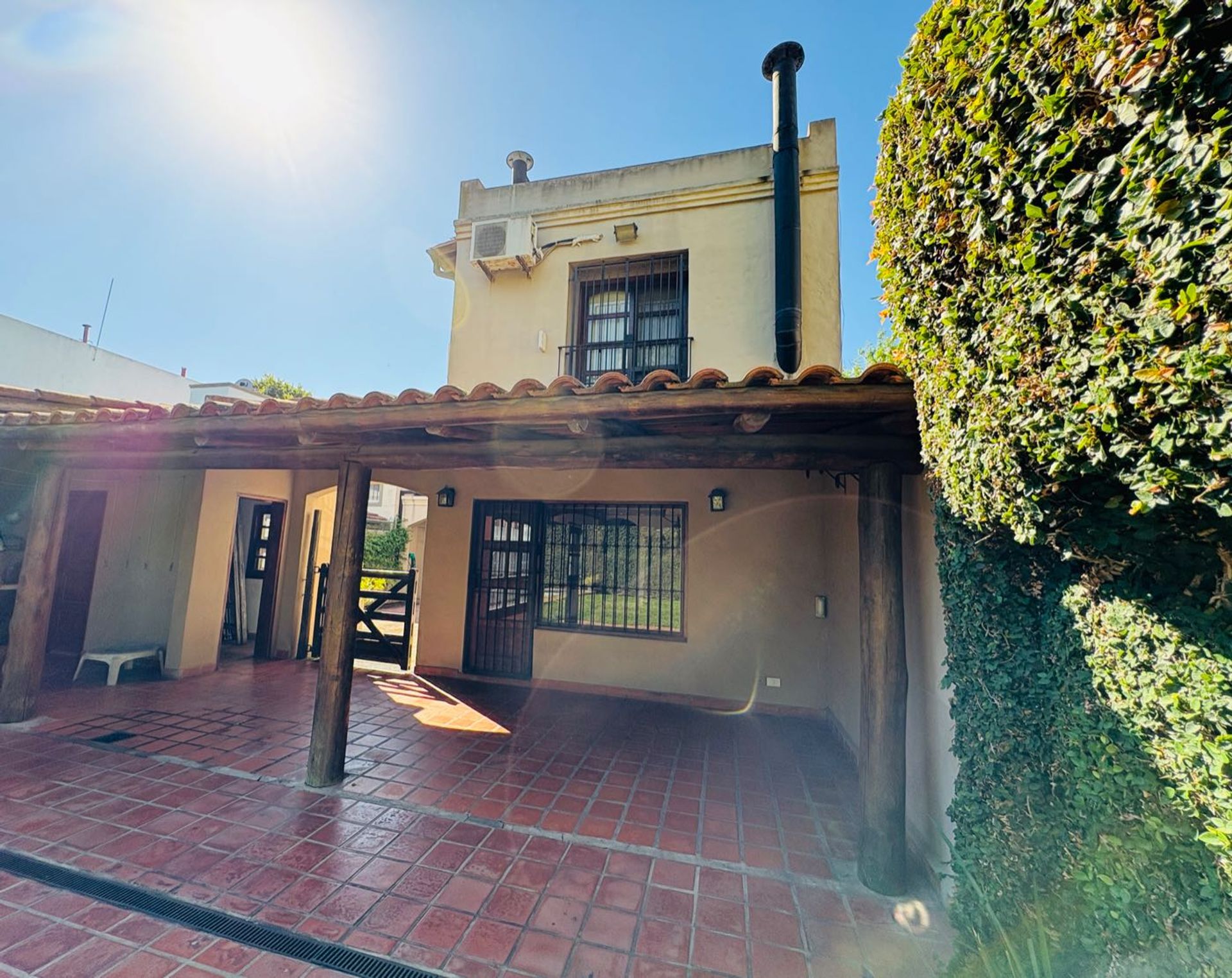 Casa En San Isidro, La Horqueta Parque Y Pileta