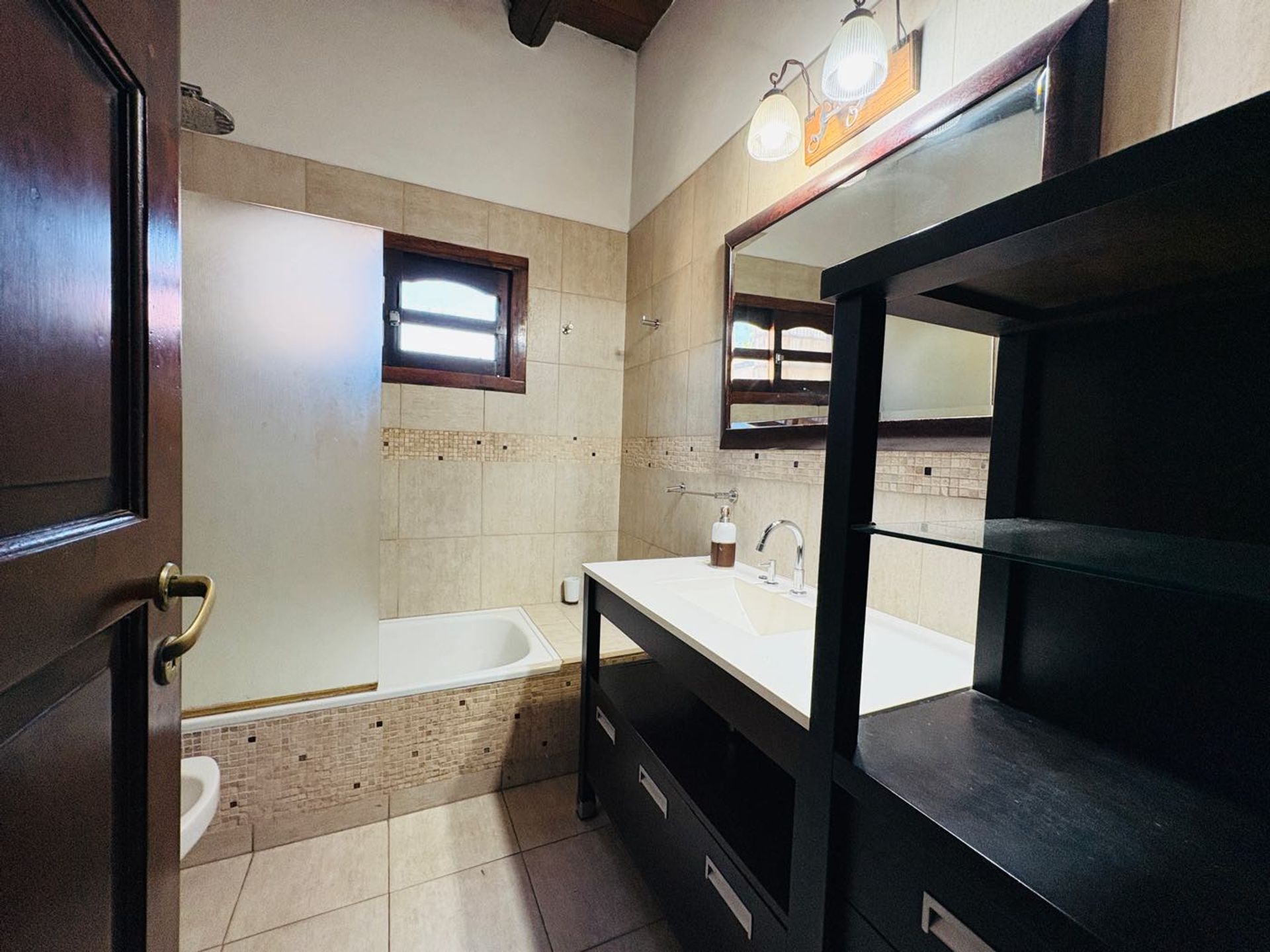 Casa En San Isidro, La Horqueta Parque Y Pileta