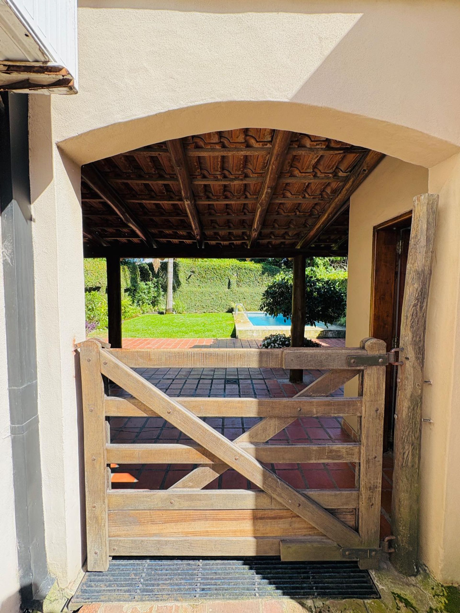 Casa En San Isidro, La Horqueta Parque Y Pileta