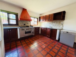 Casa En San Isidro, La Horqueta Parque Y Pileta