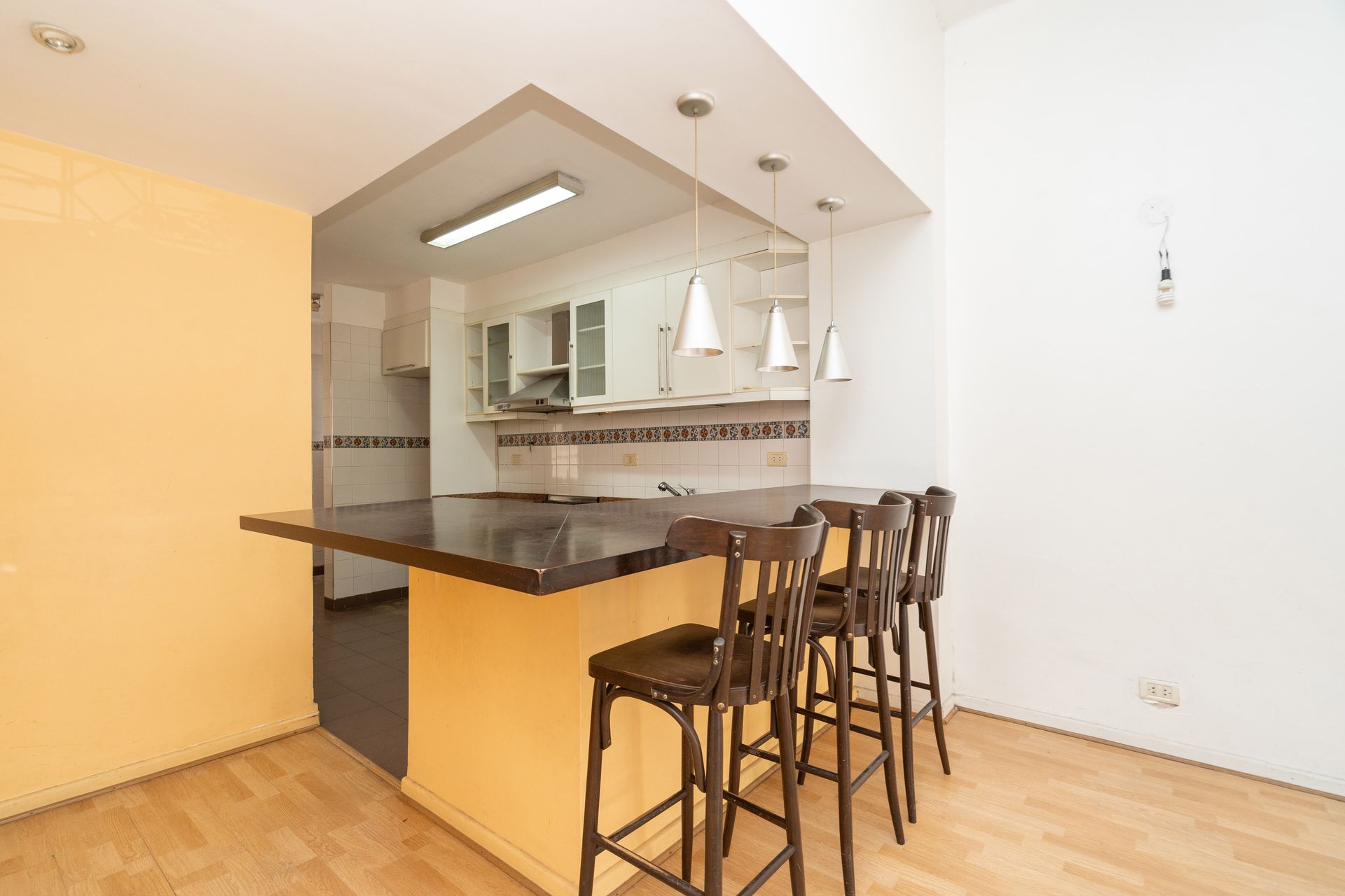 Venta Ph Frente 3 Ambientes-Cochera-Patio Martinez
