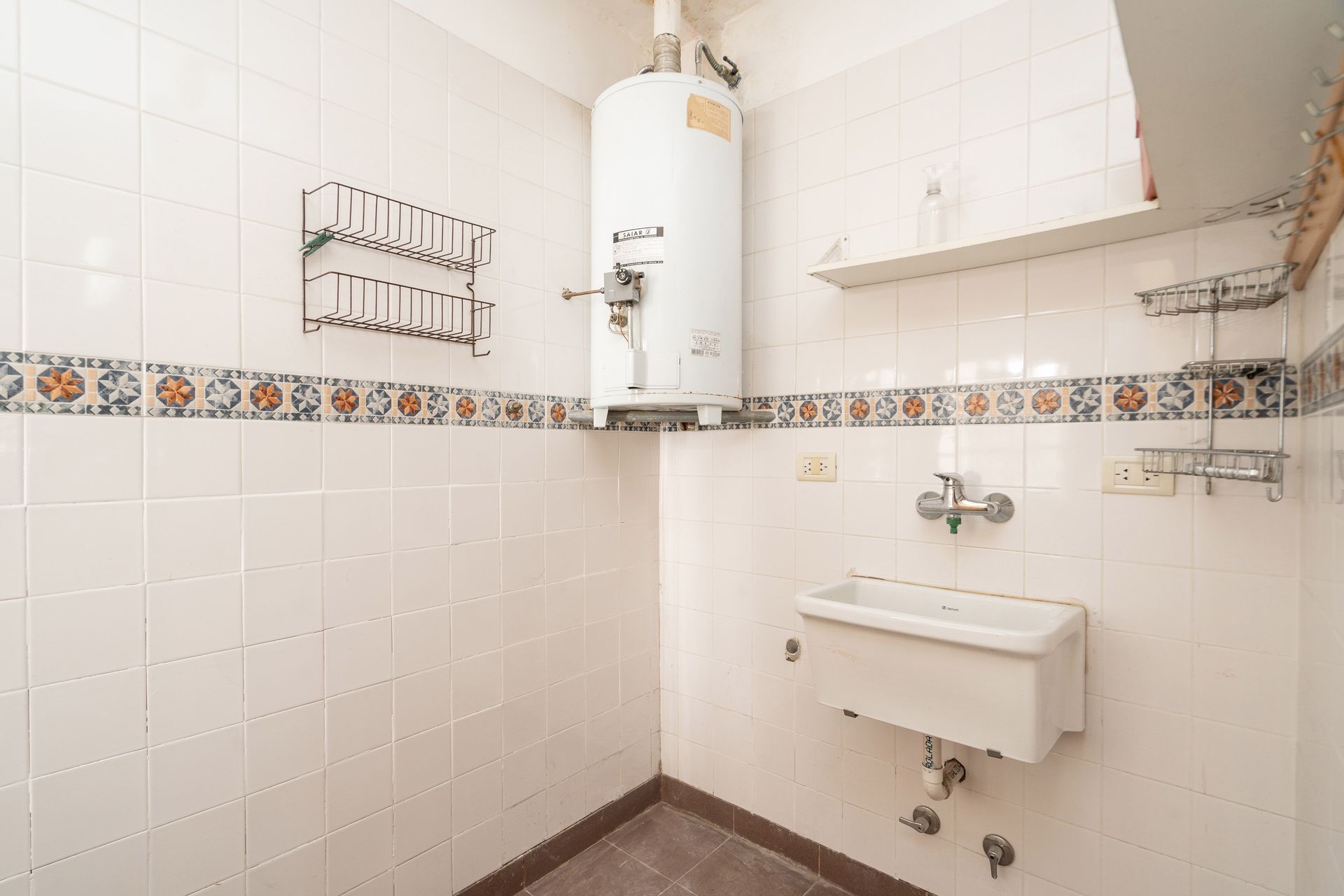 Venta Ph Frente 3 Ambientes-Cochera-Patio Martinez