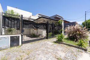 Venta Ph Frente 3 Ambientes-Cochera-Patio Martinez