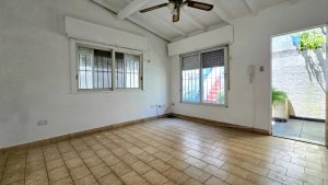 PH House Type, 3 Rooms, Patio and Grill, Martínez