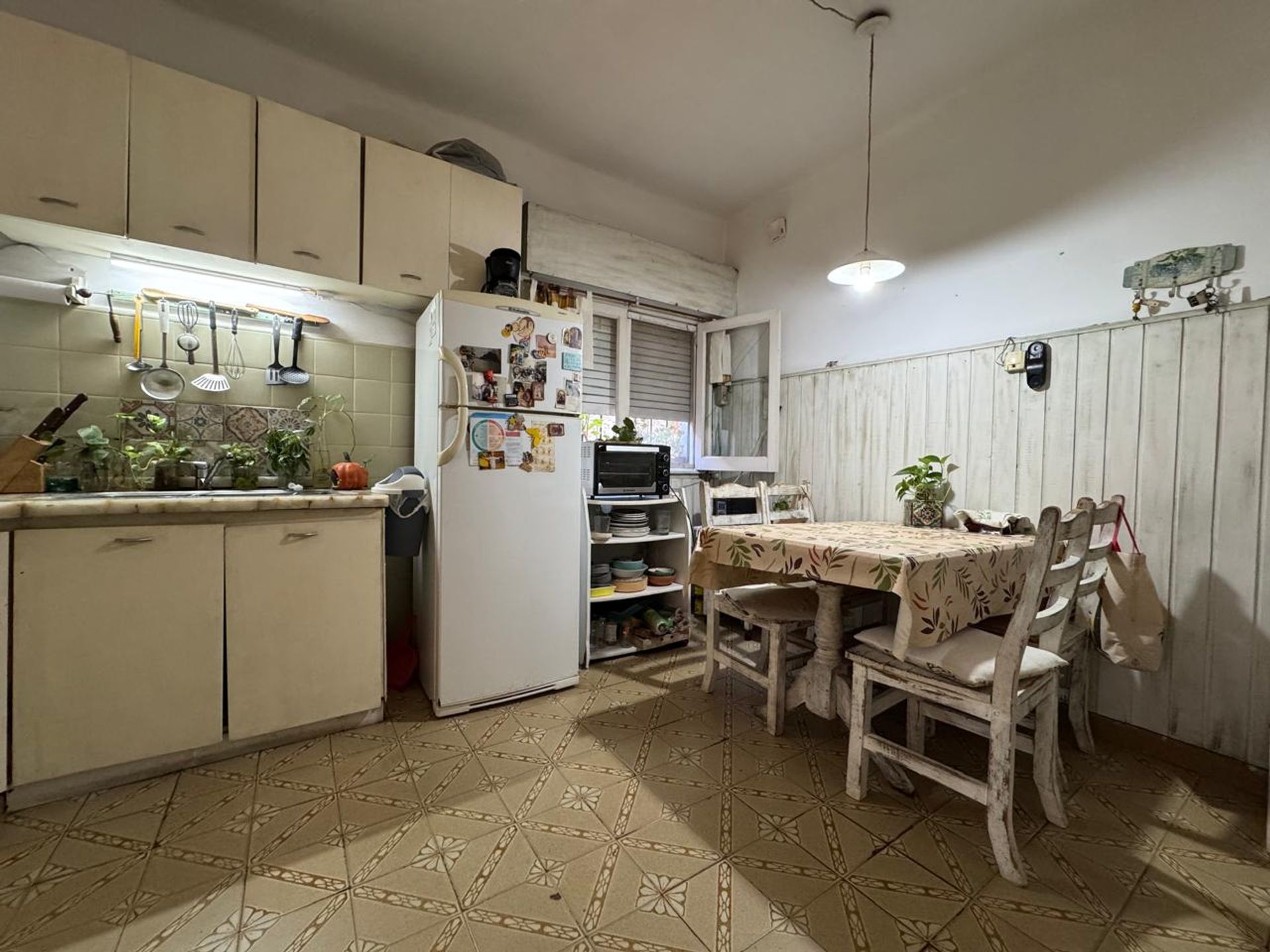 Casa de 3 dormitorios + Casa pequeña al fondo