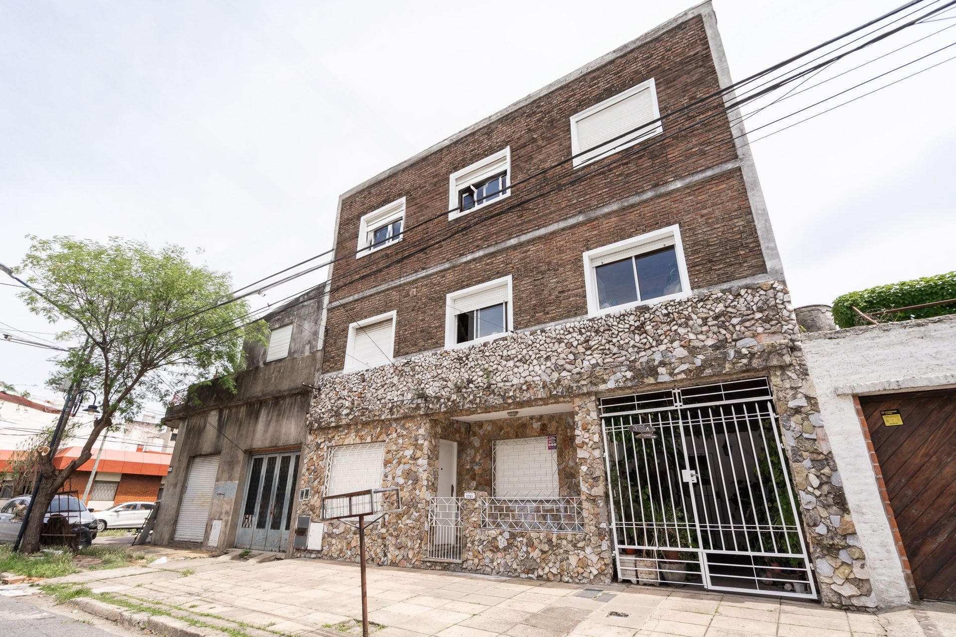 Venta De Ph 3 Dorm. S/Expensas Mucha Luz Munro