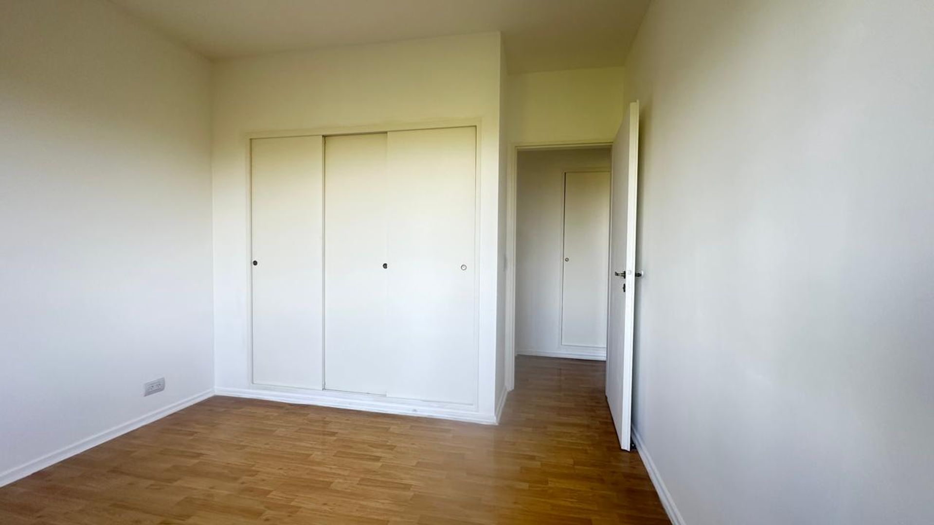 Alquiler Departamento 3 ambientes Riverside Tigre