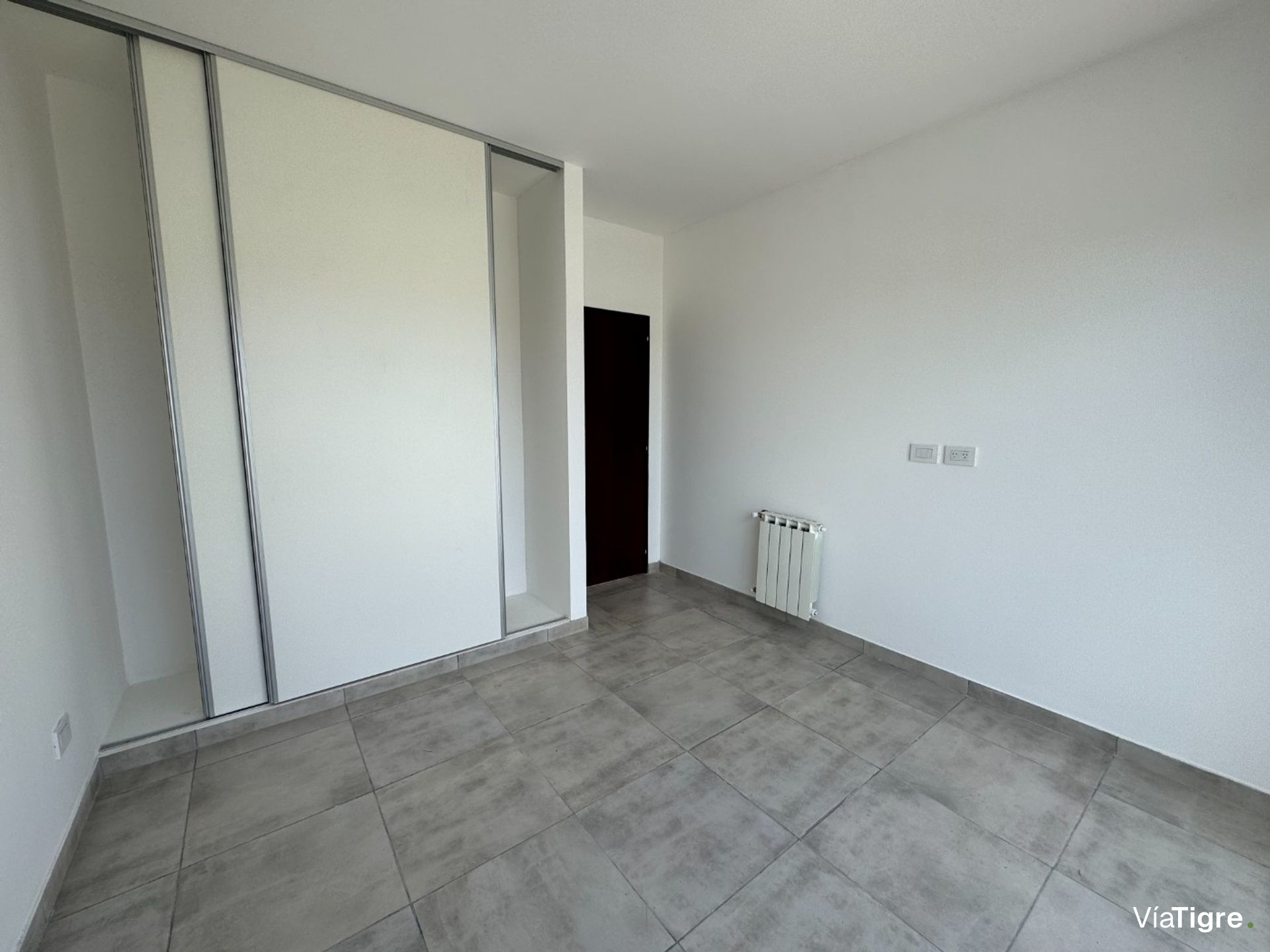 CASA A ESTRENAR + AMARRAS en VILA MARINA II