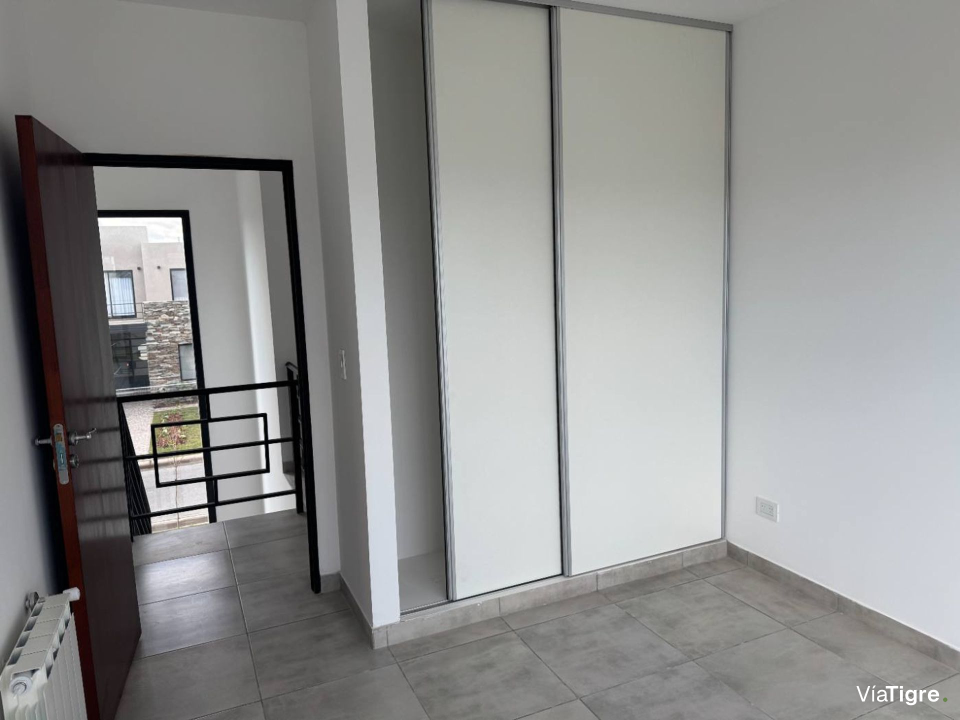 CASA A ESTRENAR + AMARRAS en VILA MARINA II