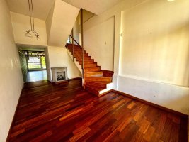 Sale of 4-room PH in Olivos with garage – Credit Apartment