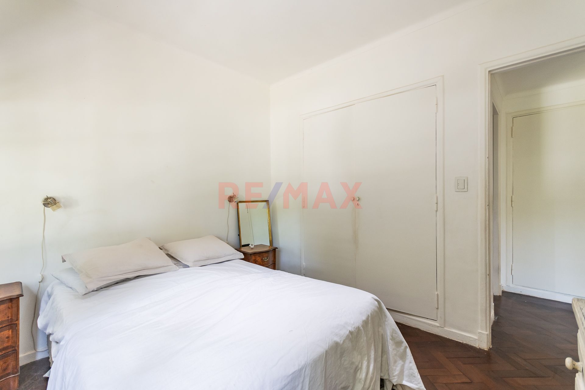 Venta Casa 3 amb con jardin. Apto credito