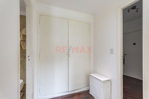 House 3 rooms with garden. Credit available.