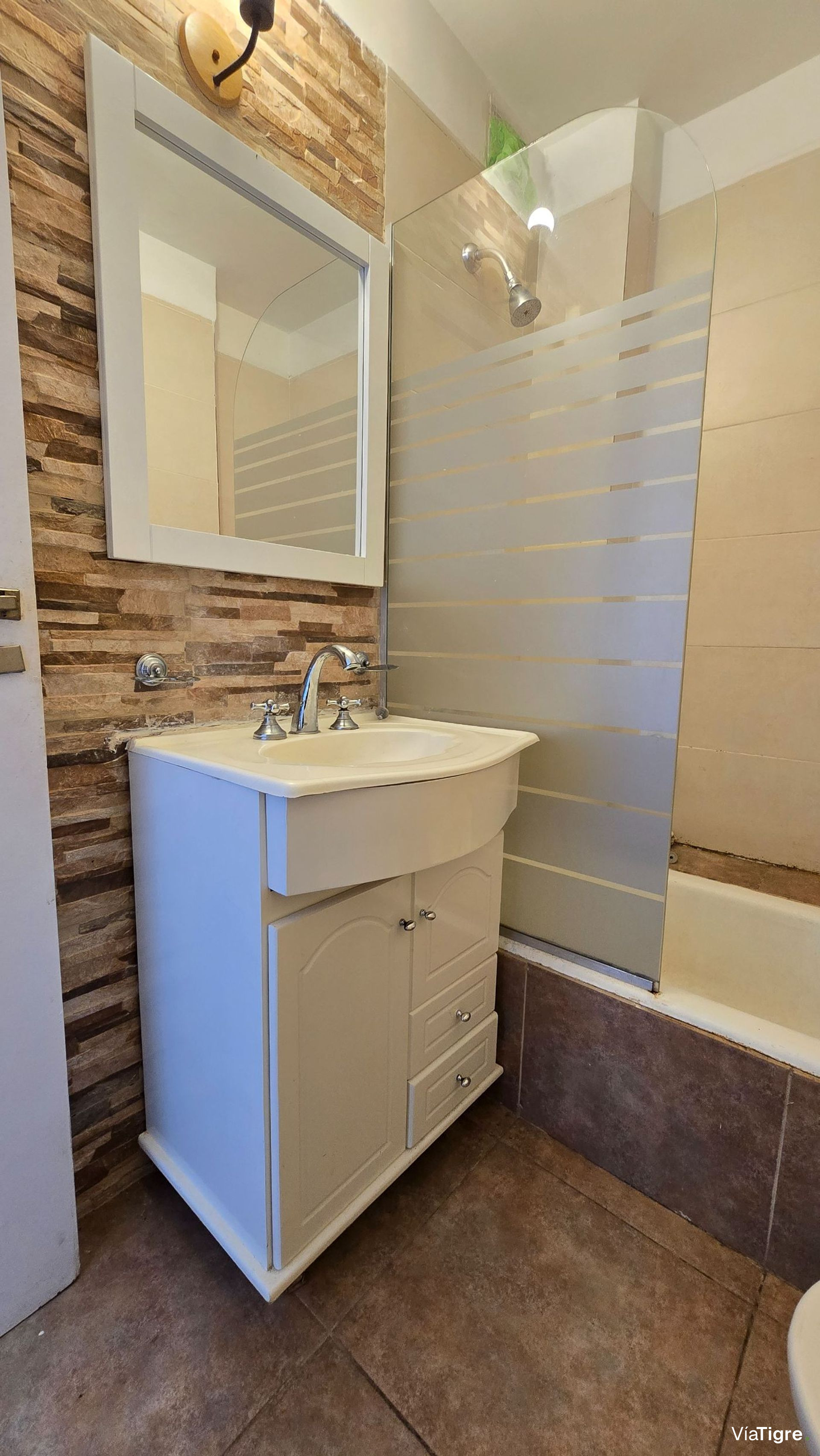 Venta departamento 2 ambientes Olivos vista al rio