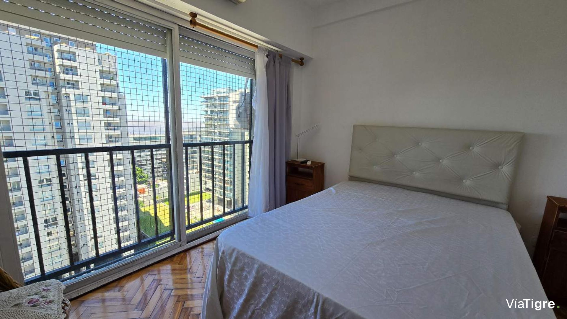 Venta departamento 2 ambientes Olivos vista al rio