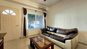 3-room apartment in Florida West