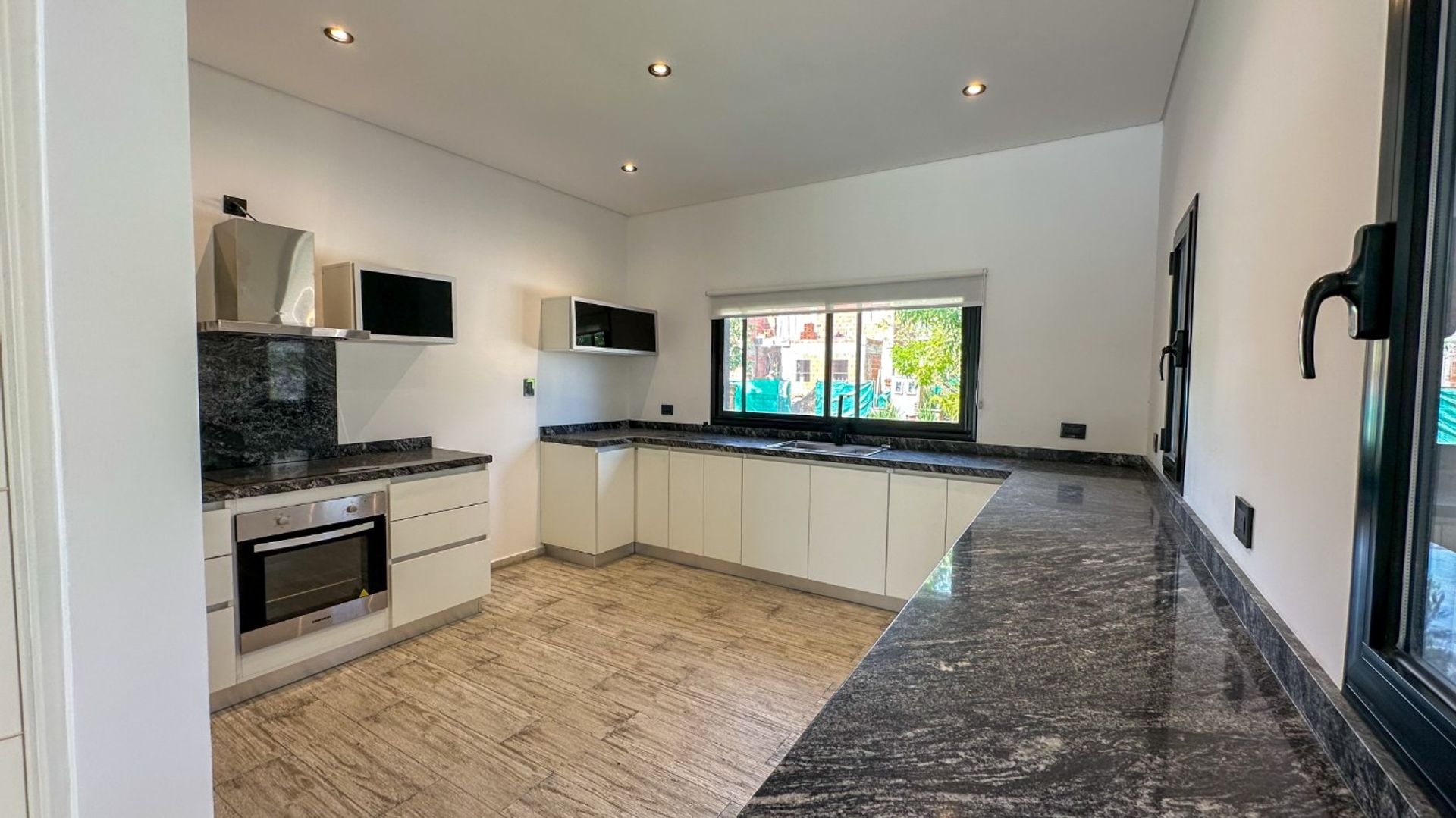 Venta Casa 4 Amb A Estrenar . Permuta Y Financia