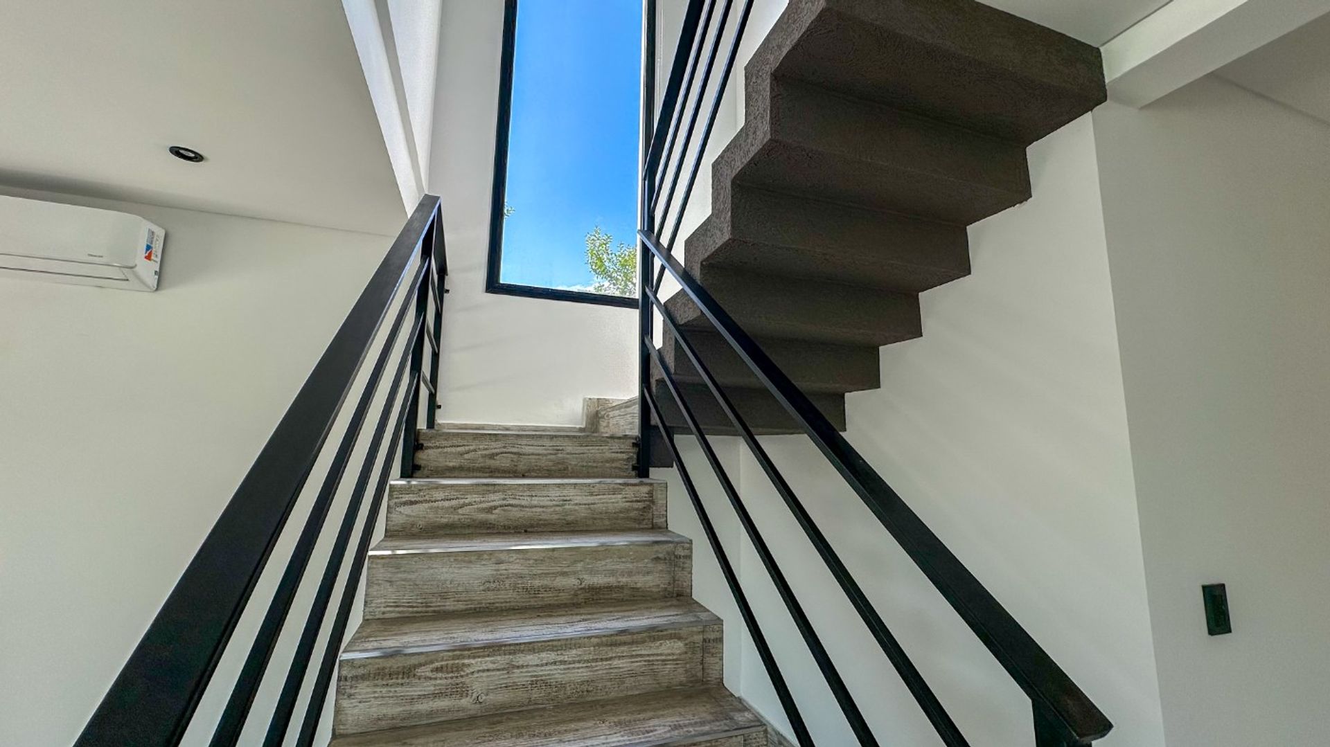 Venta Casa 4 Amb A Estrenar . Permuta Y Financia