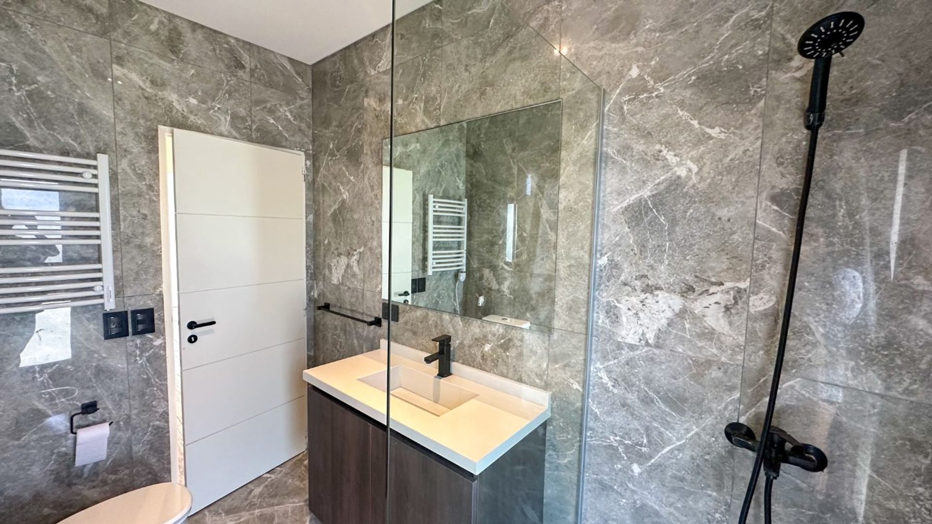 Venta Casa 4 Amb A Estrenar . Permuta Y Financia