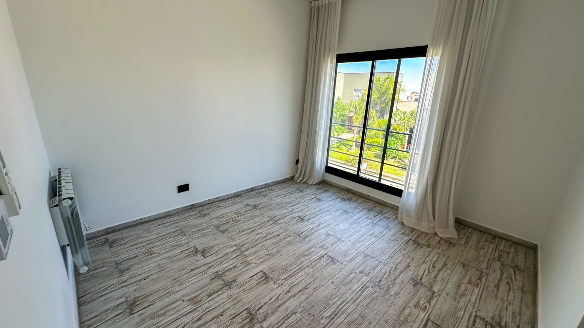 Venta Casa 4 Amb A Estrenar . Permuta Y Financia