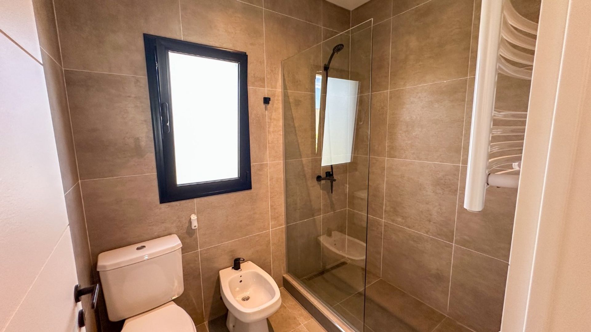 Venta Casa 4 Amb A Estrenar . Permuta Y Financia
