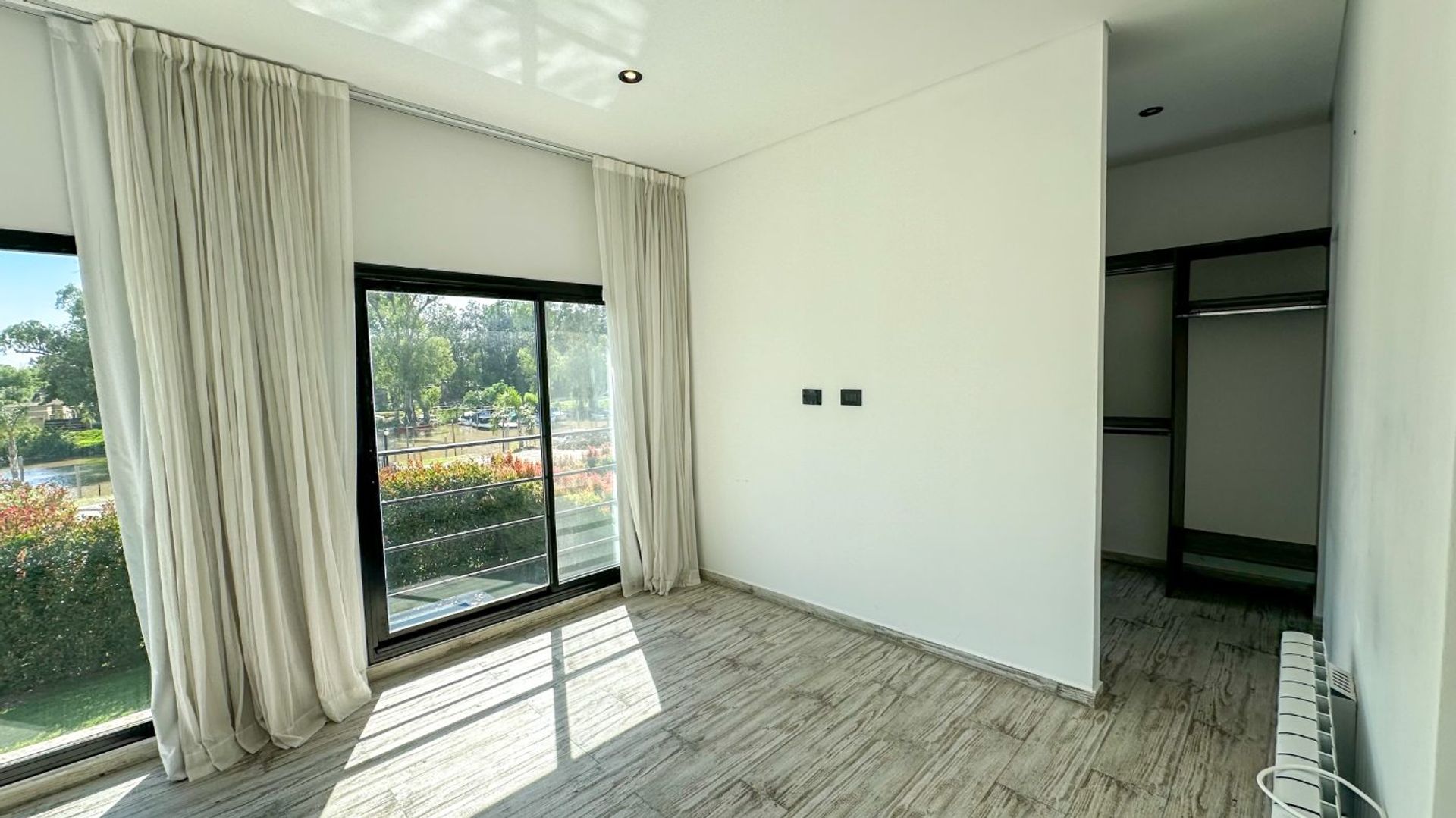 Venta Casa 4 Amb A Estrenar . Permuta Y Financia