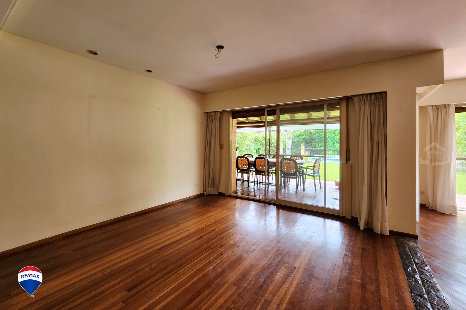 Venta Casa 3 Dorm + Depend-La Horqueta- San Isidro