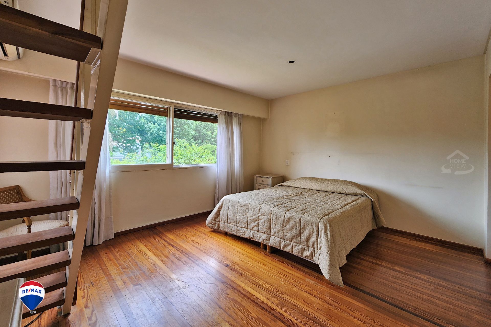 Venta Casa 3 Dorm + Depend-La Horqueta- San Isidro