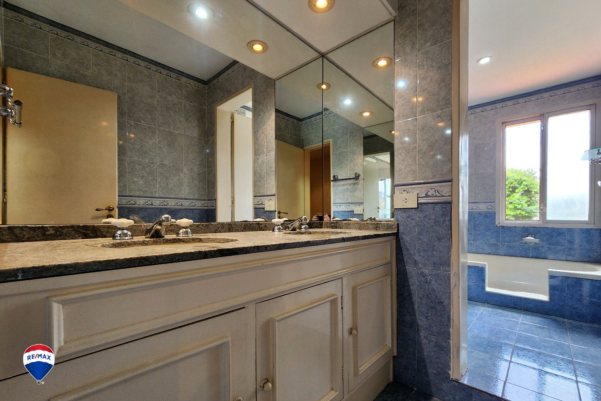 Venta Casa 3 Dorm + Depend-La Horqueta- San Isidro