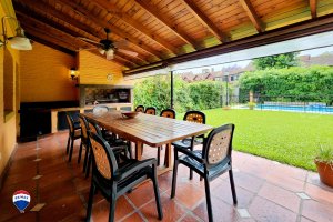 3-Bedroom House + Service Apartment for Sale, La Horqueta, San Isidro