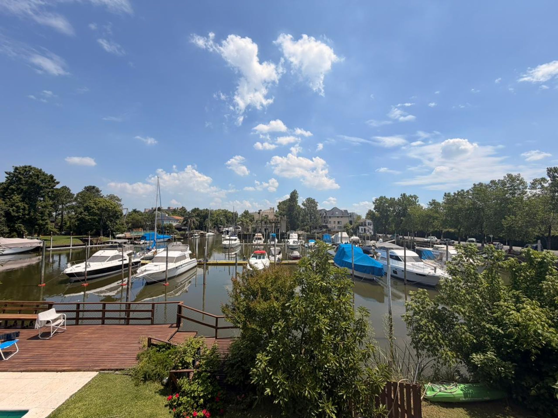 VENTA casa 4 ambientes Boatcenter, Tigre