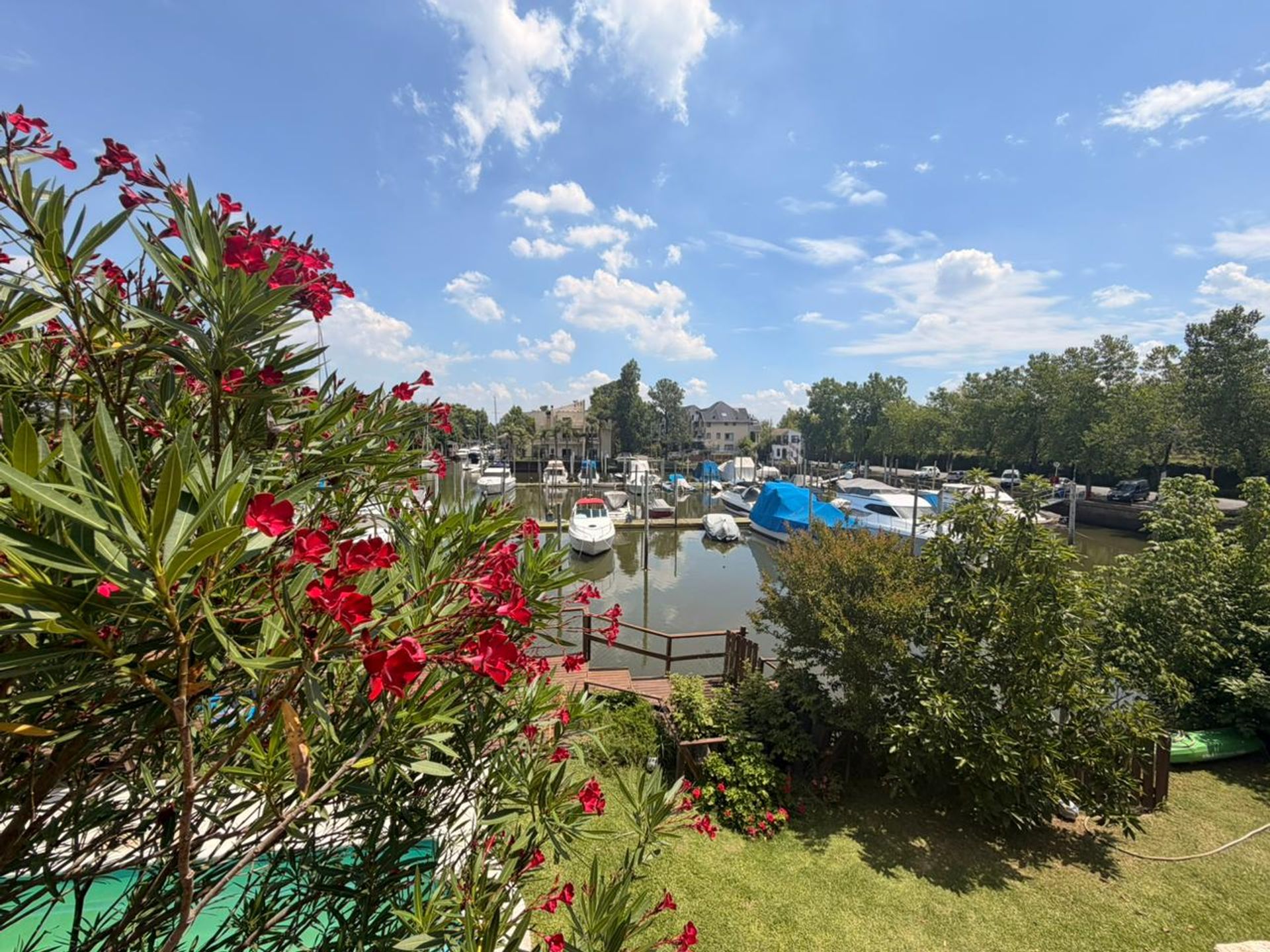 VENTA casa 4 ambientes Boatcenter, Tigre