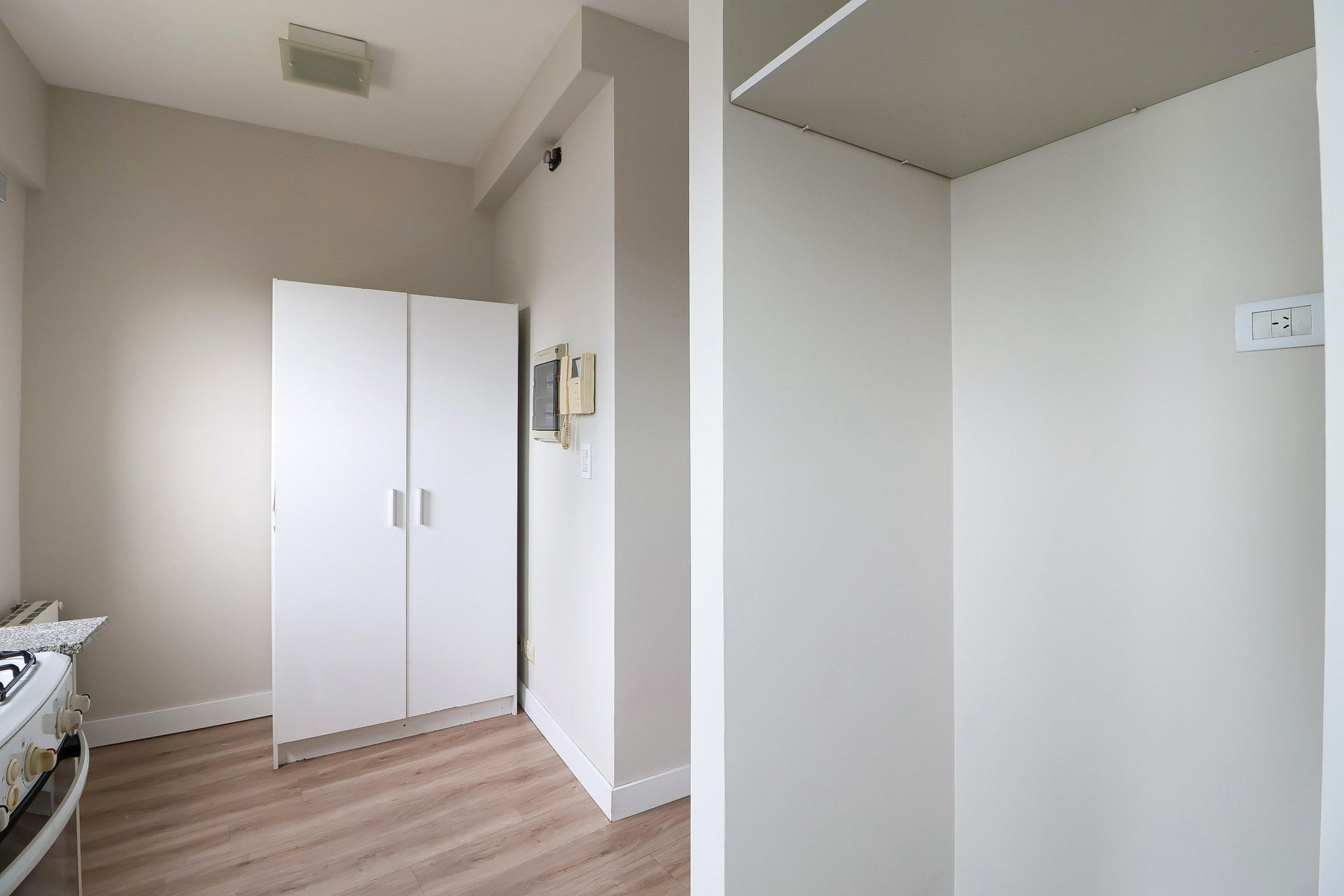 Depto. Venta 4 amb. en Dúplex c/cochera Vte. López