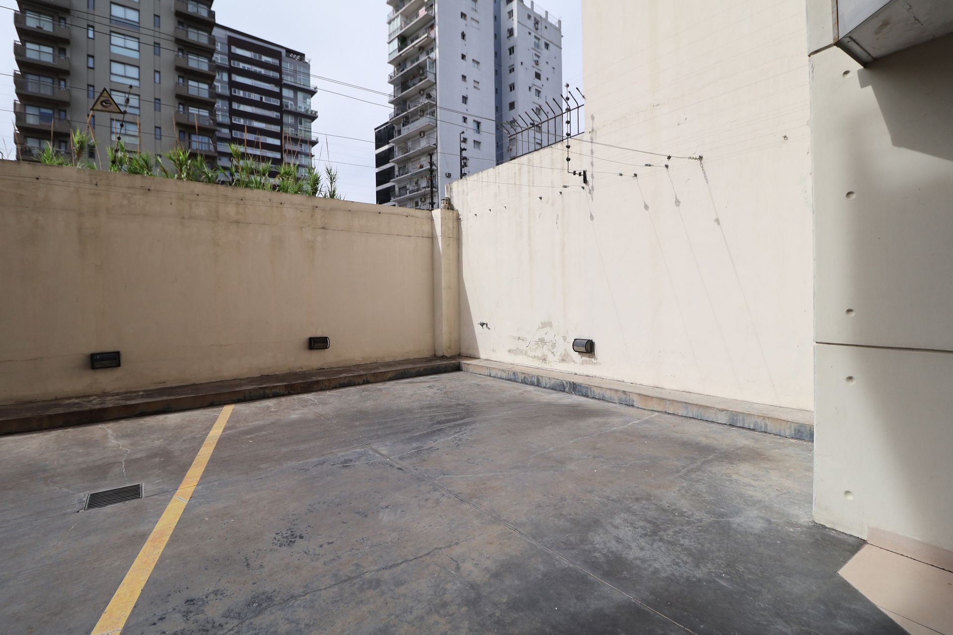 Depto. Venta 4 amb. en Dúplex c/cochera Vte. López