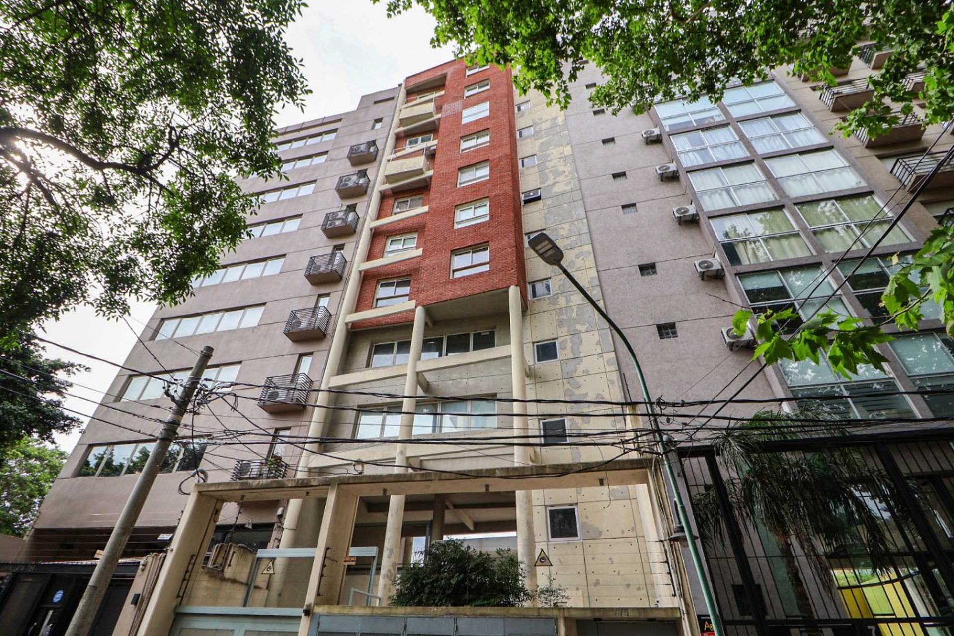Depto. Venta 4 amb. en Dúplex c/cochera Vte. López