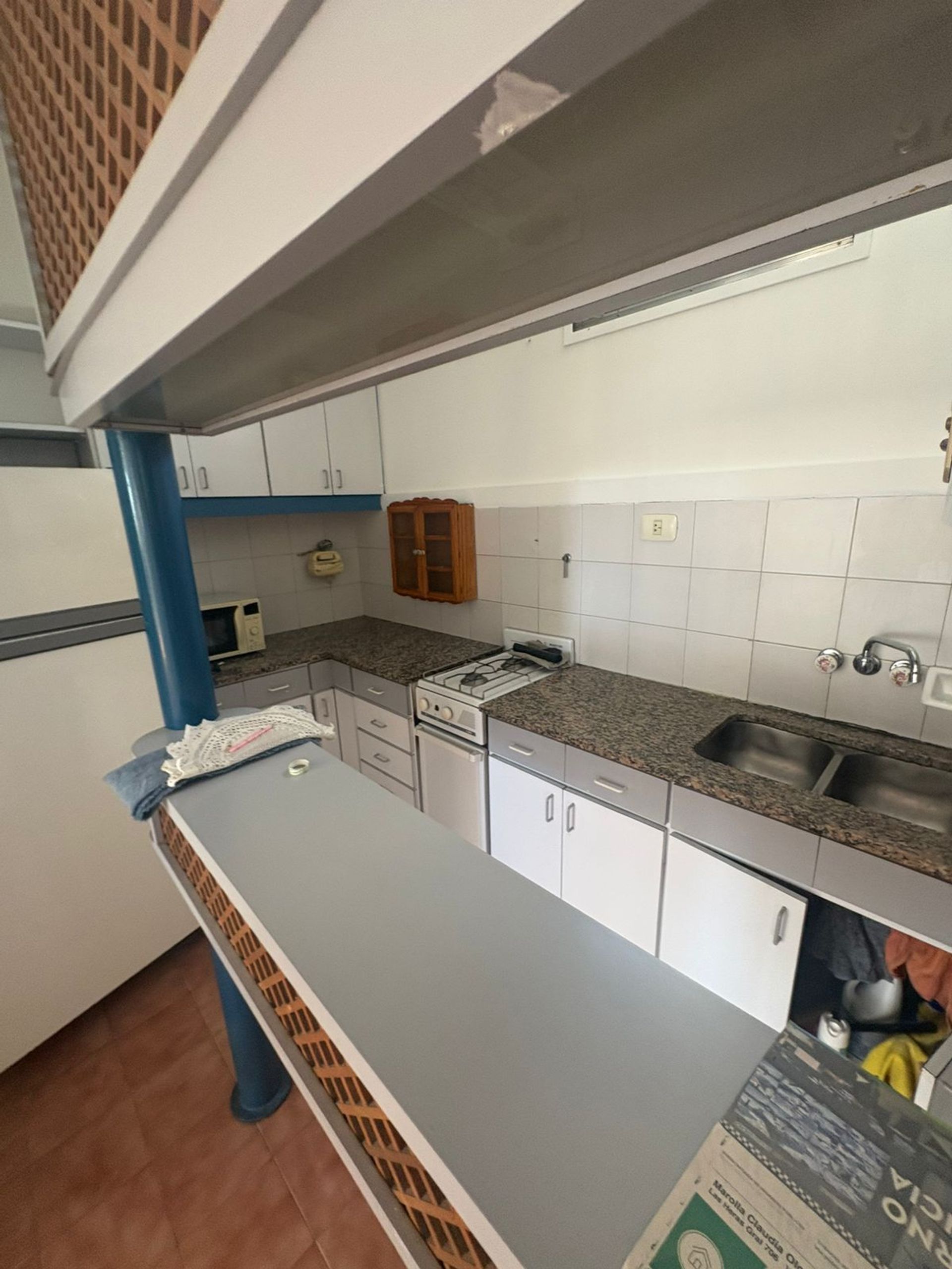 Alquiler 2 ambientes piso 7 balcon Vicente Lopez.