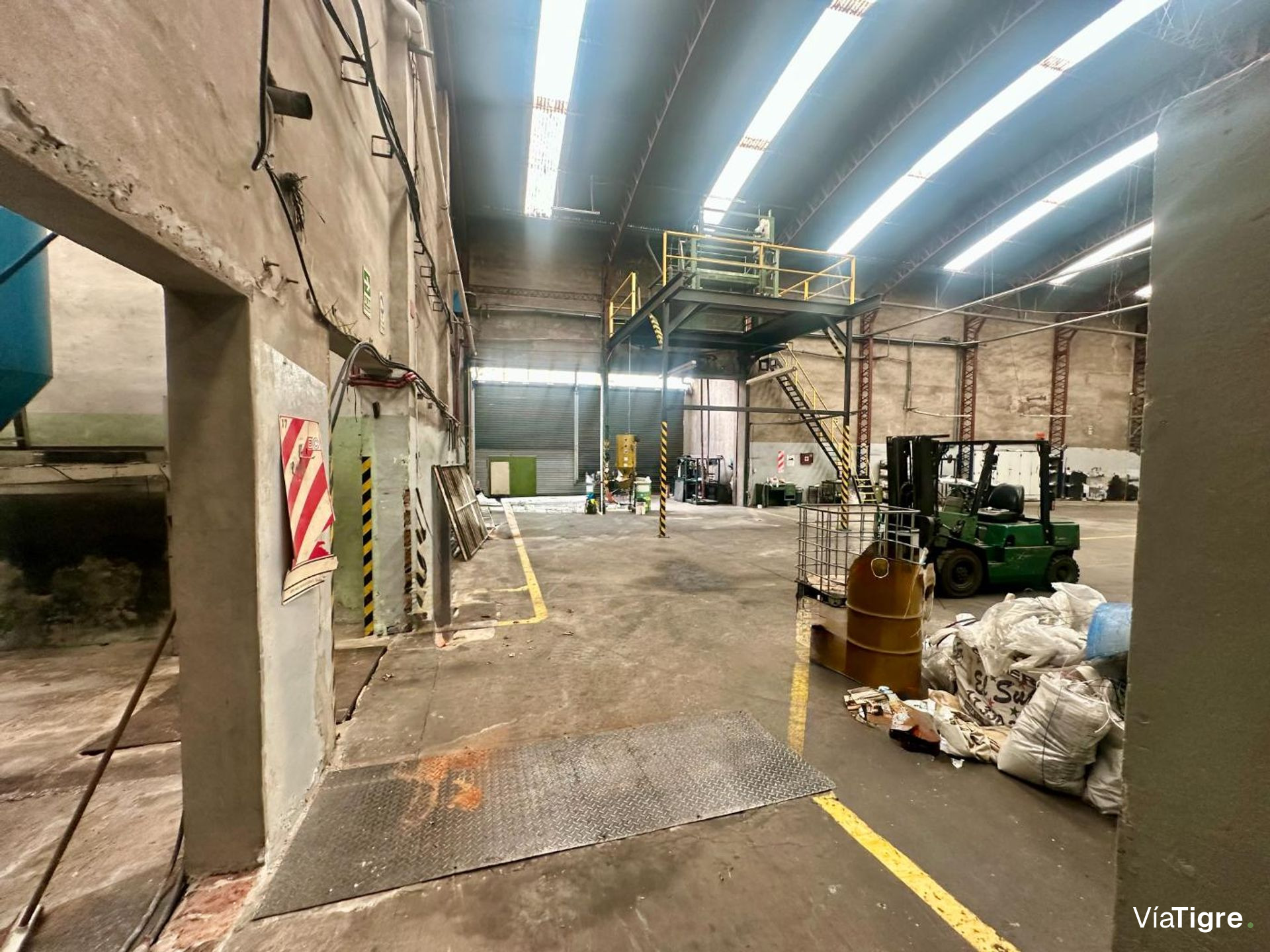 Nave Industrial En Alquiler En Beccar Zonif Id