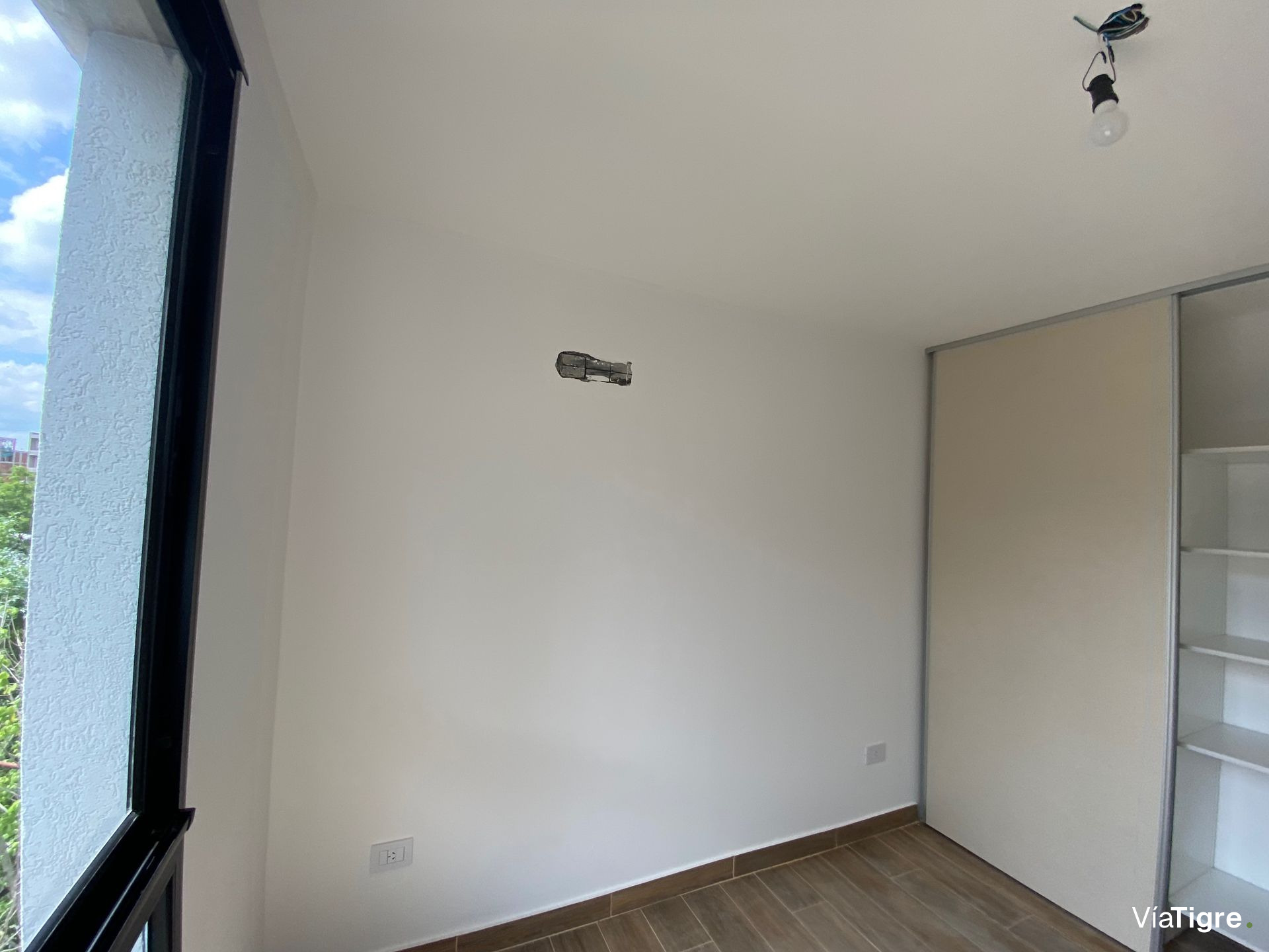 Departamento 3 amb con cochera alquiler Tigre