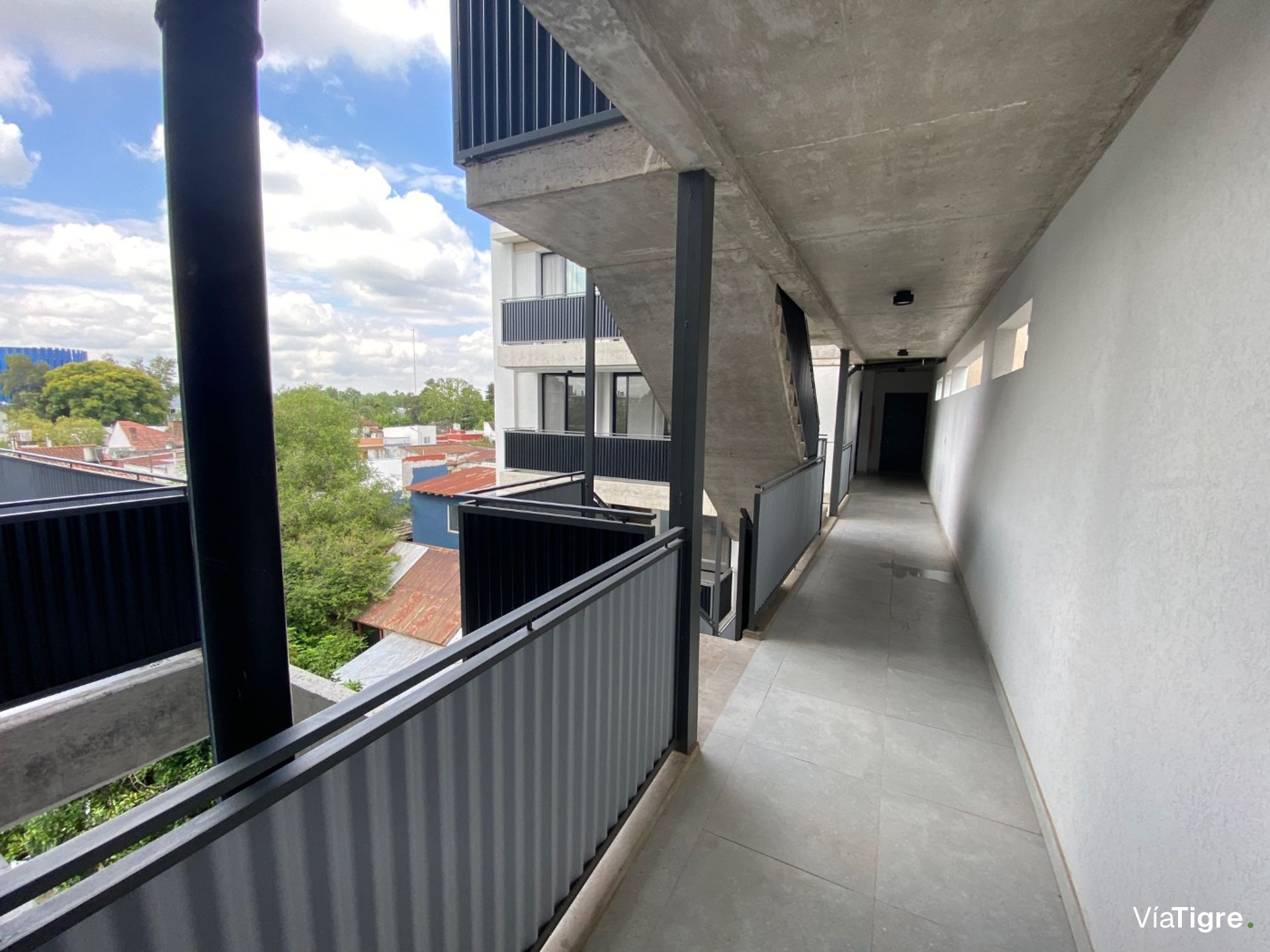 Departamento 3 amb con cochera alquiler Tigre