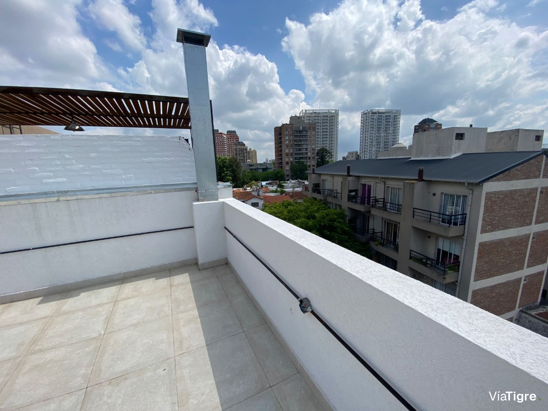 Departamento 3 amb con cochera alquiler Tigre