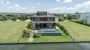 Casa en Venta Nordelta Virazon