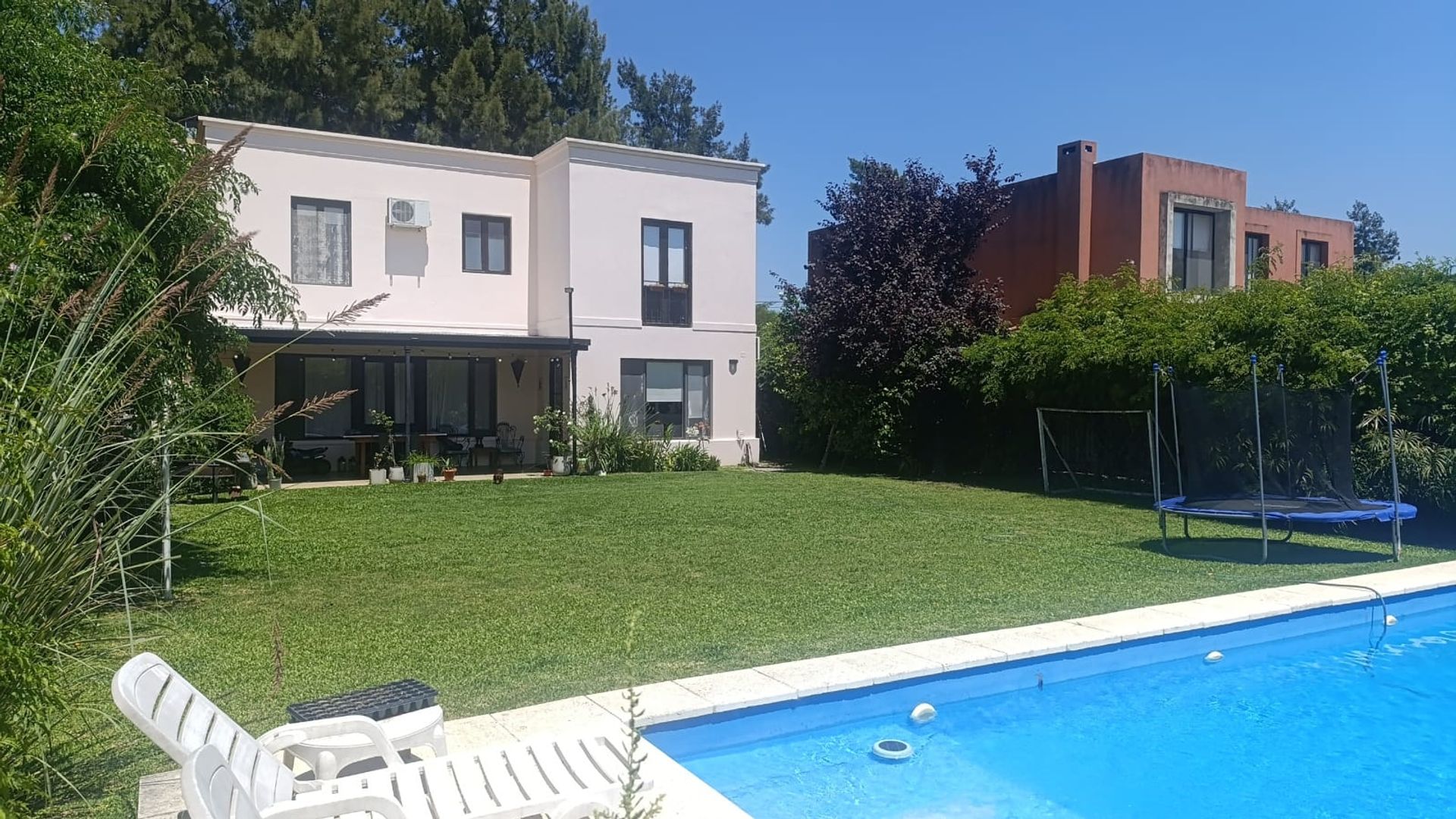 Alquiler Casa 4 Amb Barrio Privado La Damasia