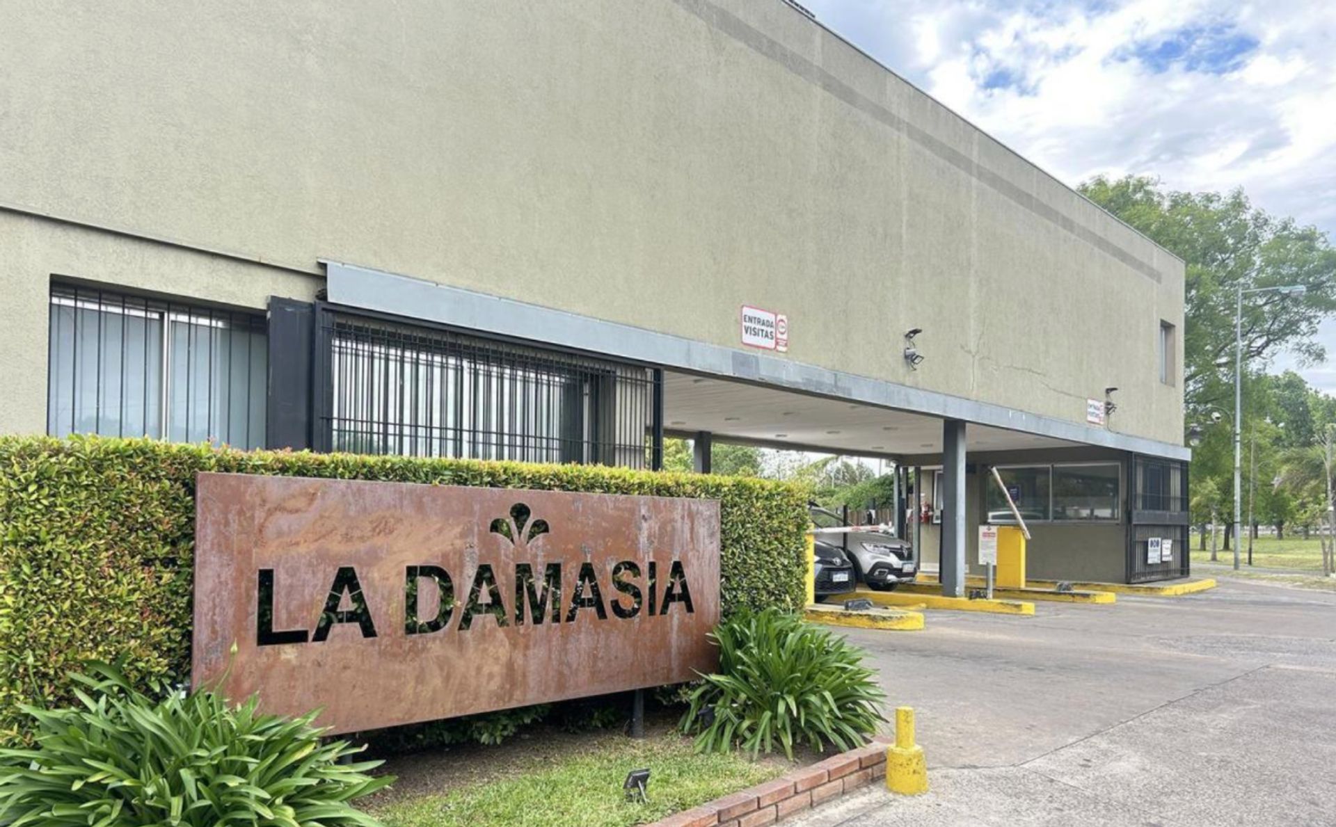 Alquiler Casa 4 Amb Barrio Privado La Damasia
