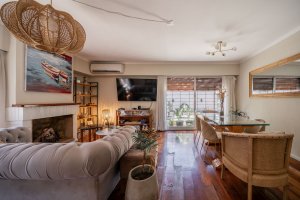 Casa 4 amb en Venta Martinez con Patio y Parrilla