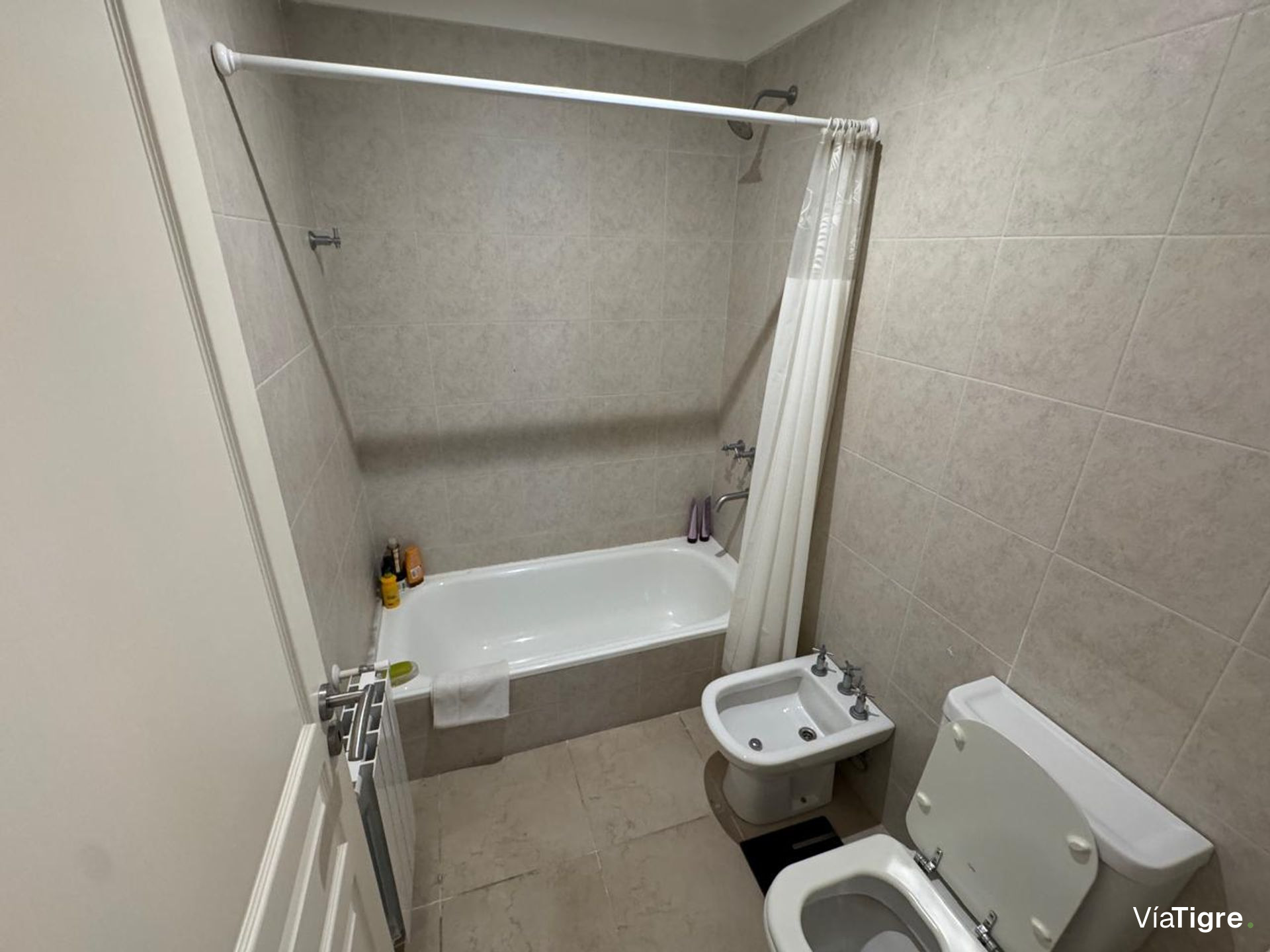 Hermosa casa tipo americana Acassuso Hipodromo