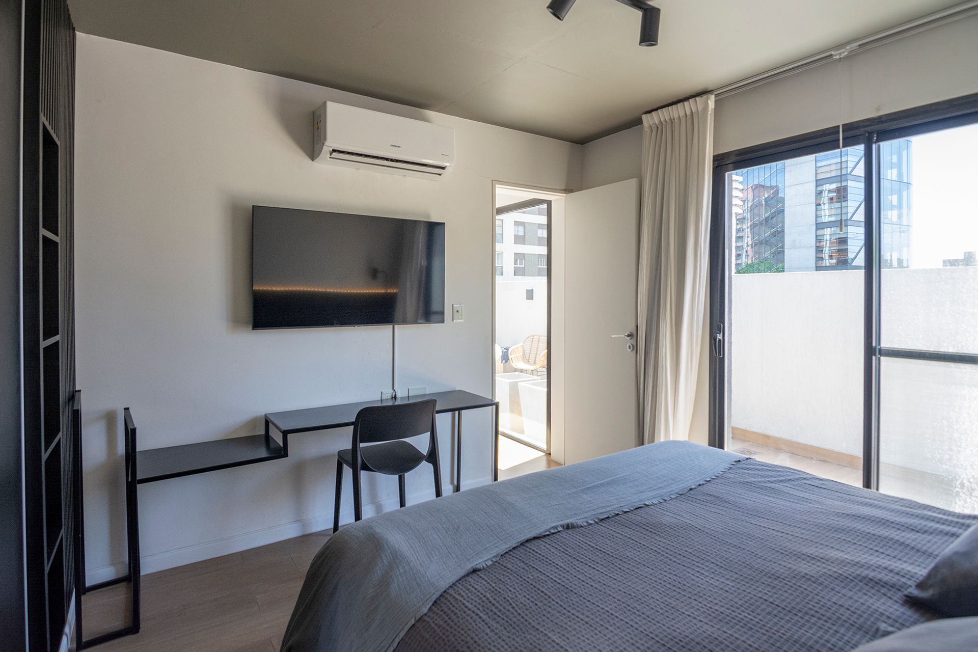 Venta Depto Duplex c/terraza y galeria, Vte Lopez