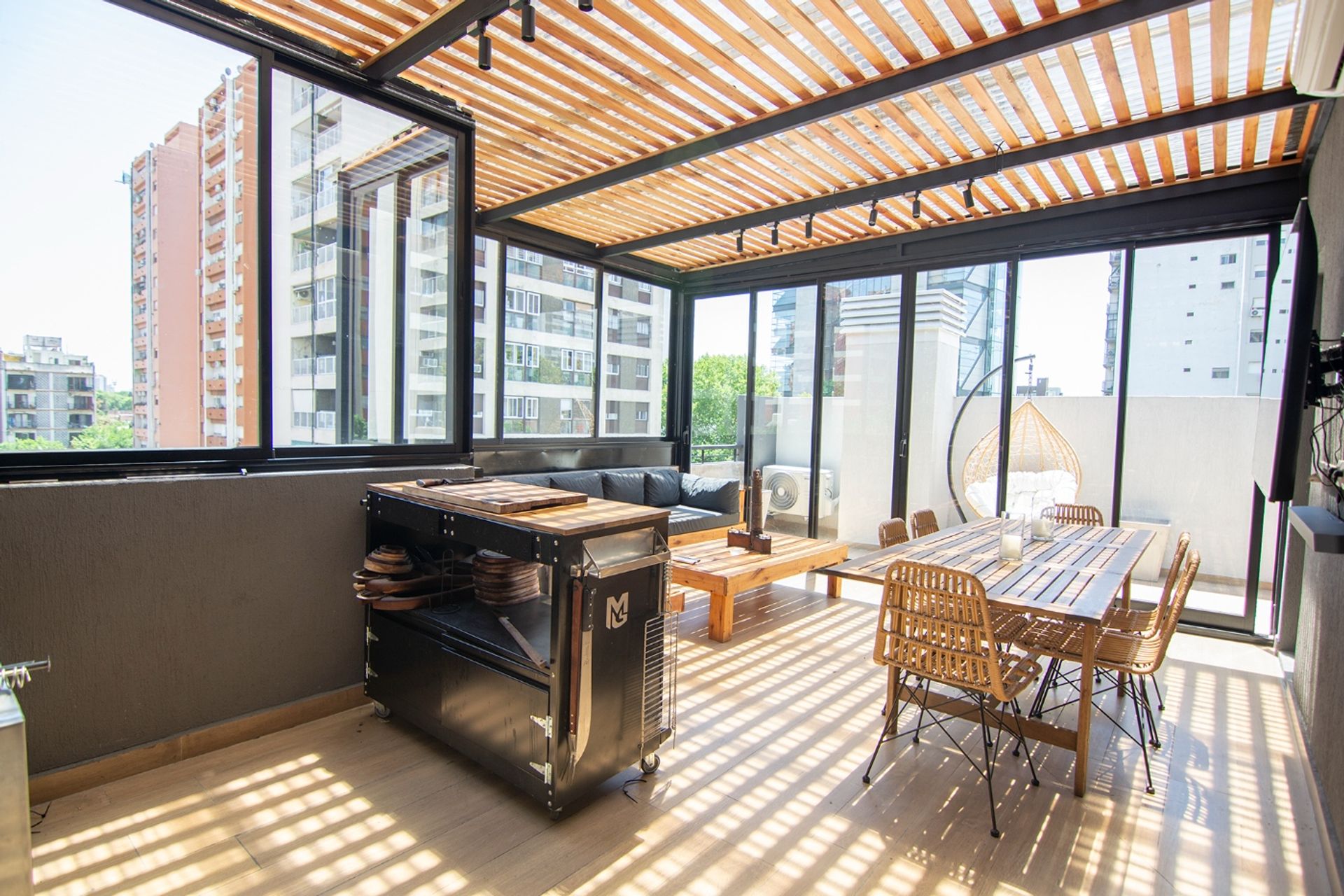Venta Depto Duplex c/terraza y galeria, Vte Lopez